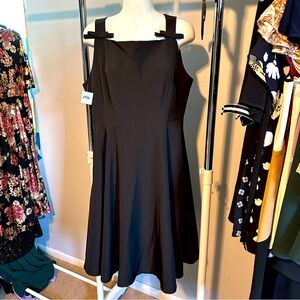 Super cute LITTLE BLACK DRESS! Sz XL. Bows on straps. MIDI LBD